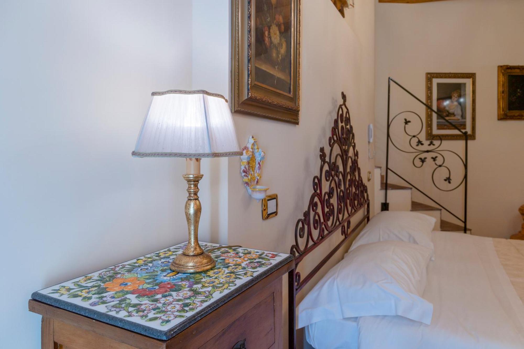 The House Of Flowers Vietri Bagian luar foto